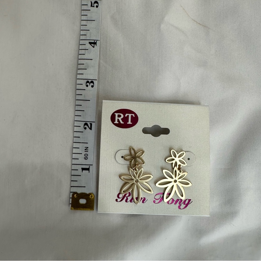 New flower earrings